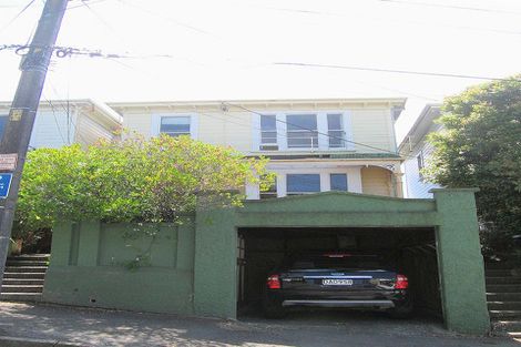 Photo of property in 26 Hargreaves Street, Mount Cook, Wellington, 6021