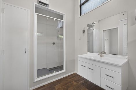 Photo of property in 60 Soleares Avenue, Mount Pleasant, Christchurch, 8081