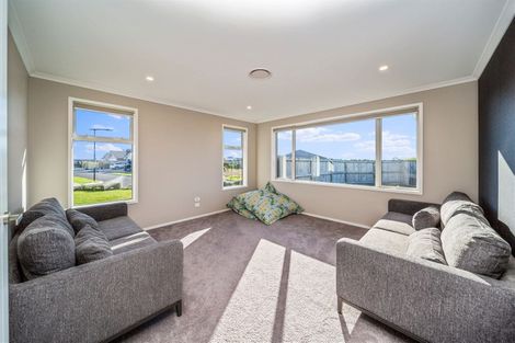 Photo of property in 6 Papawhero Drive, Bell Block, New Plymouth, 4312
