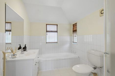 Photo of property in 2/28 Derby Street, St Albans, Christchurch, 8014