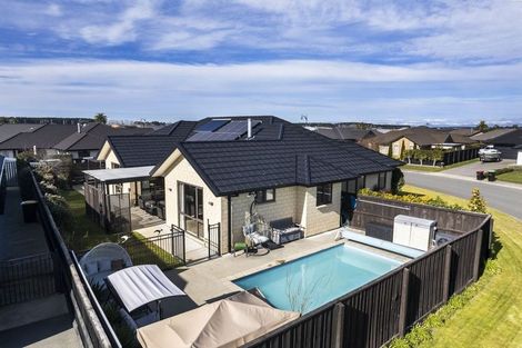 Photo of property in 4 Gilchrist Place, Kaiapoi, 7630