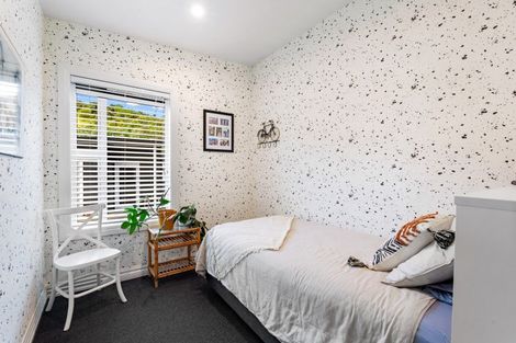 Photo of property in 6a Seaview Drive, Mahia, 4198