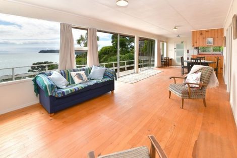 Photo of property in 5 Hurdlow Place, Manly, Whangaparaoa, 0930