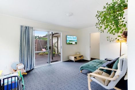 Photo of property in 56 Peverill Crescent, Papatoetoe, Auckland, 2025