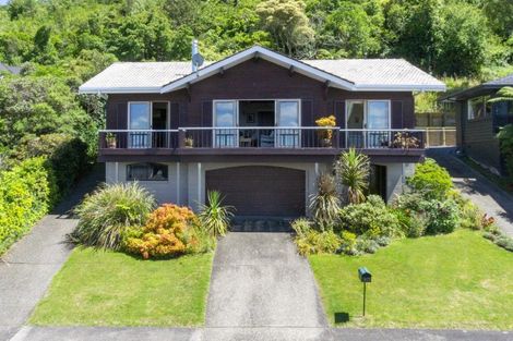 Photo of property in 90 Wakeman Road, Acacia Bay, Taupo, 3330