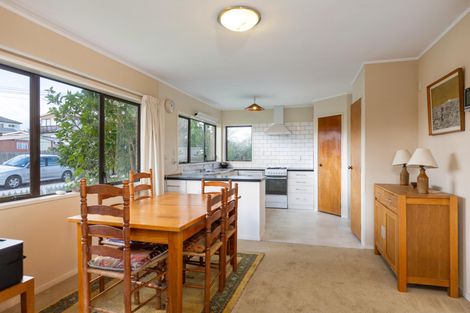 Photo of property in 1/32 Queen Street, Papakura, 2110