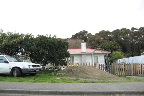 Photo of property in 38 Shrimpton Road, Haumoana, 4102