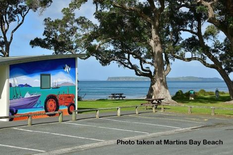 Photo of property in 15 Jackson Crescent, Mahurangi East, Warkworth, 0982