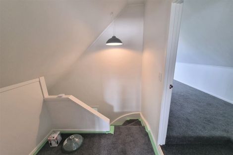 Photo of property in 29a William Bond Street, Stanley Point, Auckland, 0624