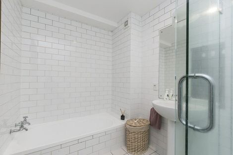 Photo of property in 5/12 Little George Street, Thorndon, Wellington, 6011