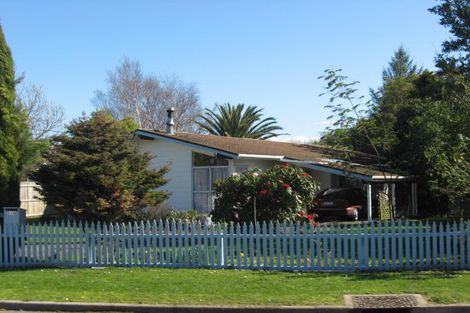 Photo of property in 116 East Street, Greytown, 5712