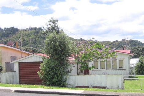 Photo of property in 18 Ocean View Road, Waihi Beach, 3611