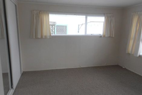 Photo of property in 2/311 Carrington Street, Vogeltown, New Plymouth, 4310