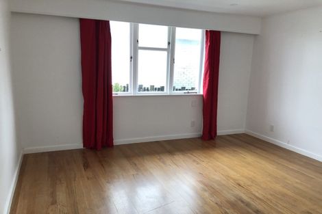 Photo of property in 12 Adriatic Avenue, Henderson, Auckland, 0612