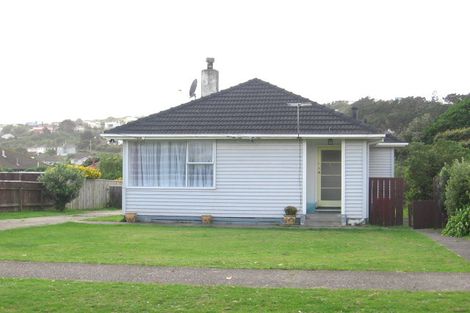 Photo of property in 3 Waiuta Street, Titahi Bay, Porirua, 5022