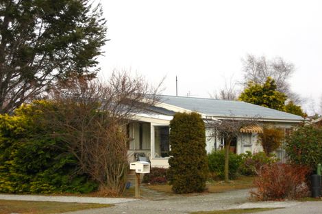 Photo of property in 10 Adamson Drive, Arrowtown, 9302