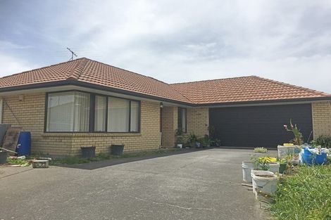 Photo of property in 6 Bokeen Lane, Flat Bush, Auckland, 2019