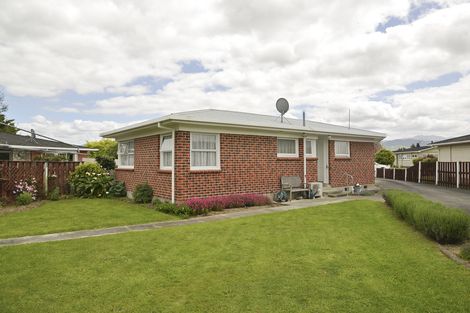 Photo of property in 11 Fairbrother Street, Carterton, 5713