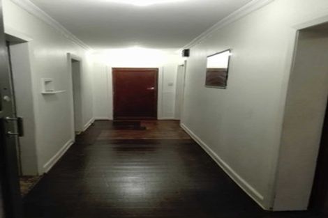 Photo of property in 71 Majoribanks Street, Mount Victoria, Wellington, 6011