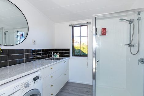 Photo of property in 18 Taylor Street, Geraldine, 7930