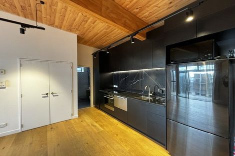 Photo of property in 6/167 Hobsonville Point Road, Hobsonville, Auckland, 0616