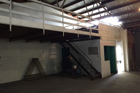 Photo of property in 6a Elizabeth Street, Orewa, 0931