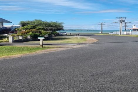 Photo of property in 7 Turei Road, Kawakawa Bay, Papakura, 2585