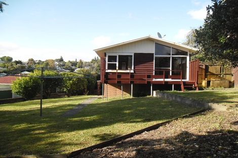 Photo of property in 54 Bentley Avenue, Glenfield, Auckland, 0629