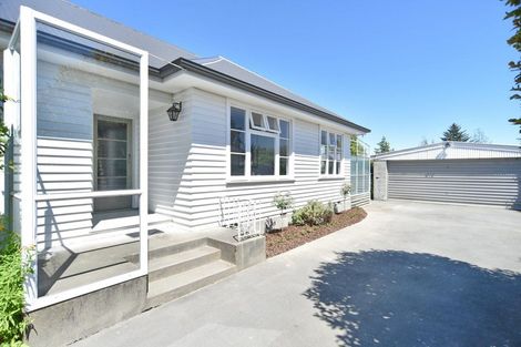 Photo of property in 119 Centaurus Road, Huntsbury, Christchurch, 8022