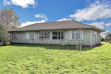 Photo of property in 1 Hill Crescent, Papakura, 2110