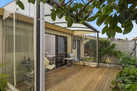 Photo of property in 493c Devonport Road, Tauranga South, Tauranga, 3112