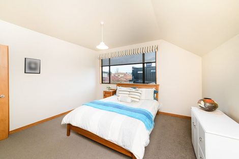Photo of property in 8 Dougherty Place, Hokowhitu, Palmerston North, 4410