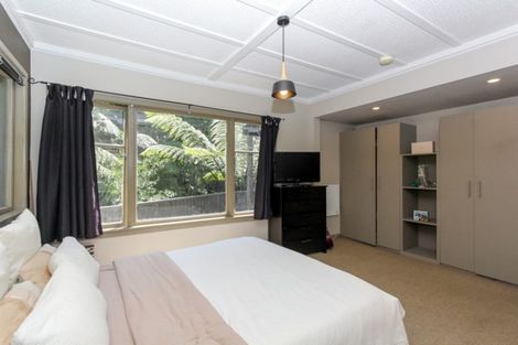 Photo of property in 19 Sycamore Grove, Lower Vogeltown, New Plymouth, 4310