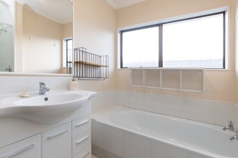 Photo of property in 700a Pioneer Highway, Takaro, Palmerston North, 4412