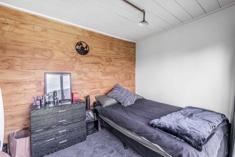 Photo of property in 34 Cruickshank Crescent, Rosedale, Invercargill, 9810