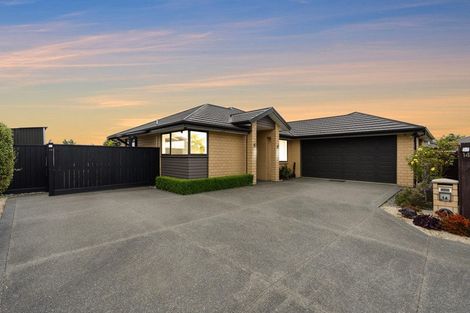 Photo of property in 14 Mariposa Crescent, Aidanfield, Christchurch, 8025