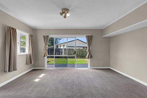 Photo of property in 10 Tui Avenue, Forest Lake, Hamilton, 3200