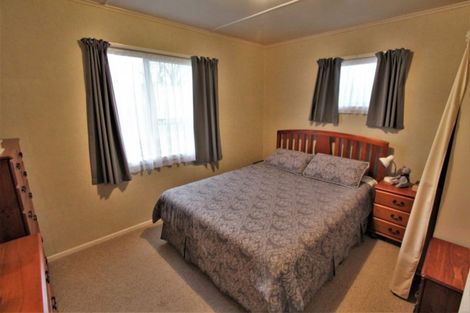 Photo of property in 69 Saint Andrews Drive, Tokoroa, 3420