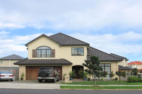 Photo of property in 81 Middlefield Drive, Flat Bush, Auckland, 2016