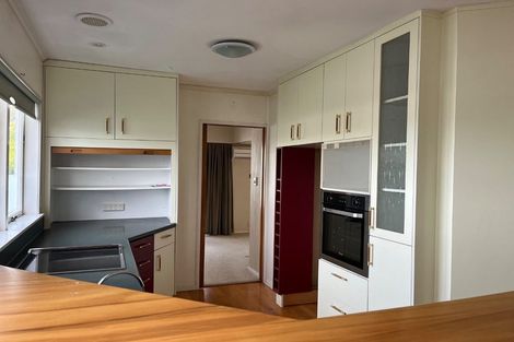 Photo of property in 6 Raines Avenue, Forrest Hill, Auckland, 0620