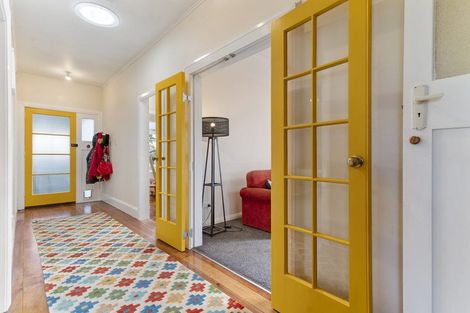 Photo of property in 68 Kent Street, Carterton, 5713
