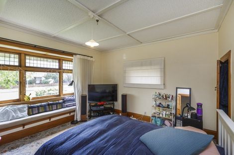 Photo of property in 32 Saint Johns Avenue, Palmerston North, 4414