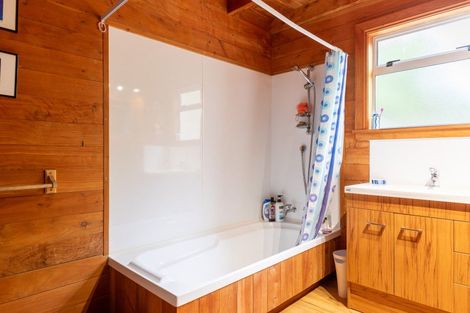 Photo of property in 61 Akitio Esplanade, Akitio, Pongaroa, 4991