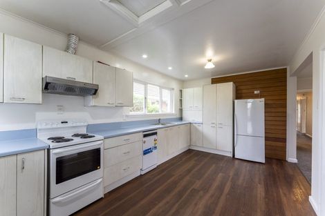 Photo of property in 39 Acacia Avenue, Upper Riccarton, Christchurch, 8041