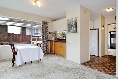 Photo of property in 3/12 Pamela Place, New Lynn, Auckland, 0600