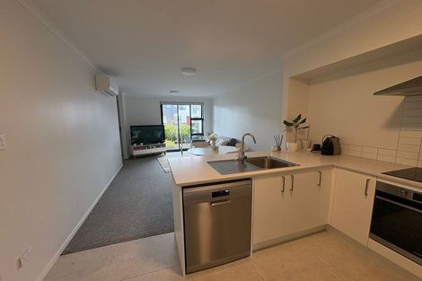 Photo of property in 27 Manarini Road, Westgate, Auckland, 0614