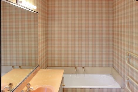 Photo of property in 158 Avonhead Road, Avonhead, Christchurch, 8042