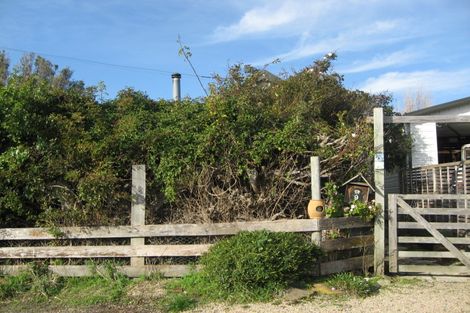 Photo of property in 9 Beaconsfield Road, Portobello, Dunedin, 9014