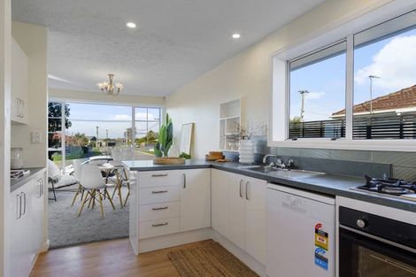 Photo of property in 115 Bassett Street, Burwood, Christchurch, 8083