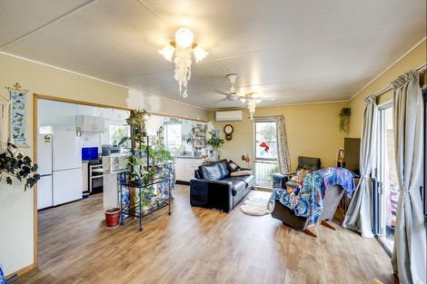 Photo of property in 609 Lascelles Street, Saint Leonards, Hastings, 4120